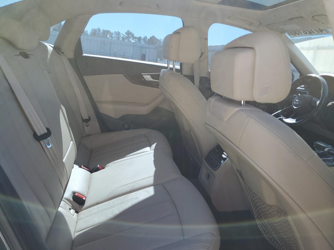 2018 Audi A4 - Image 10