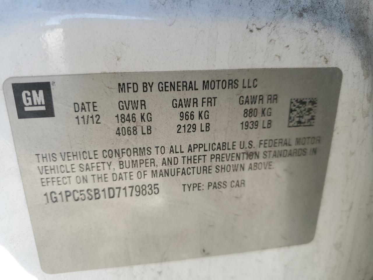 2013 Chevrolet Cruze - Image 14