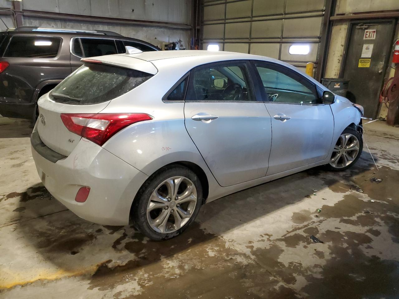 2013 Hyundai Elantra - Image 3