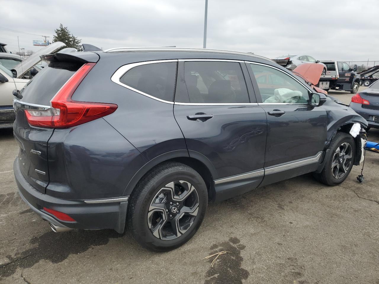 2018 Honda CR-V - Image 3