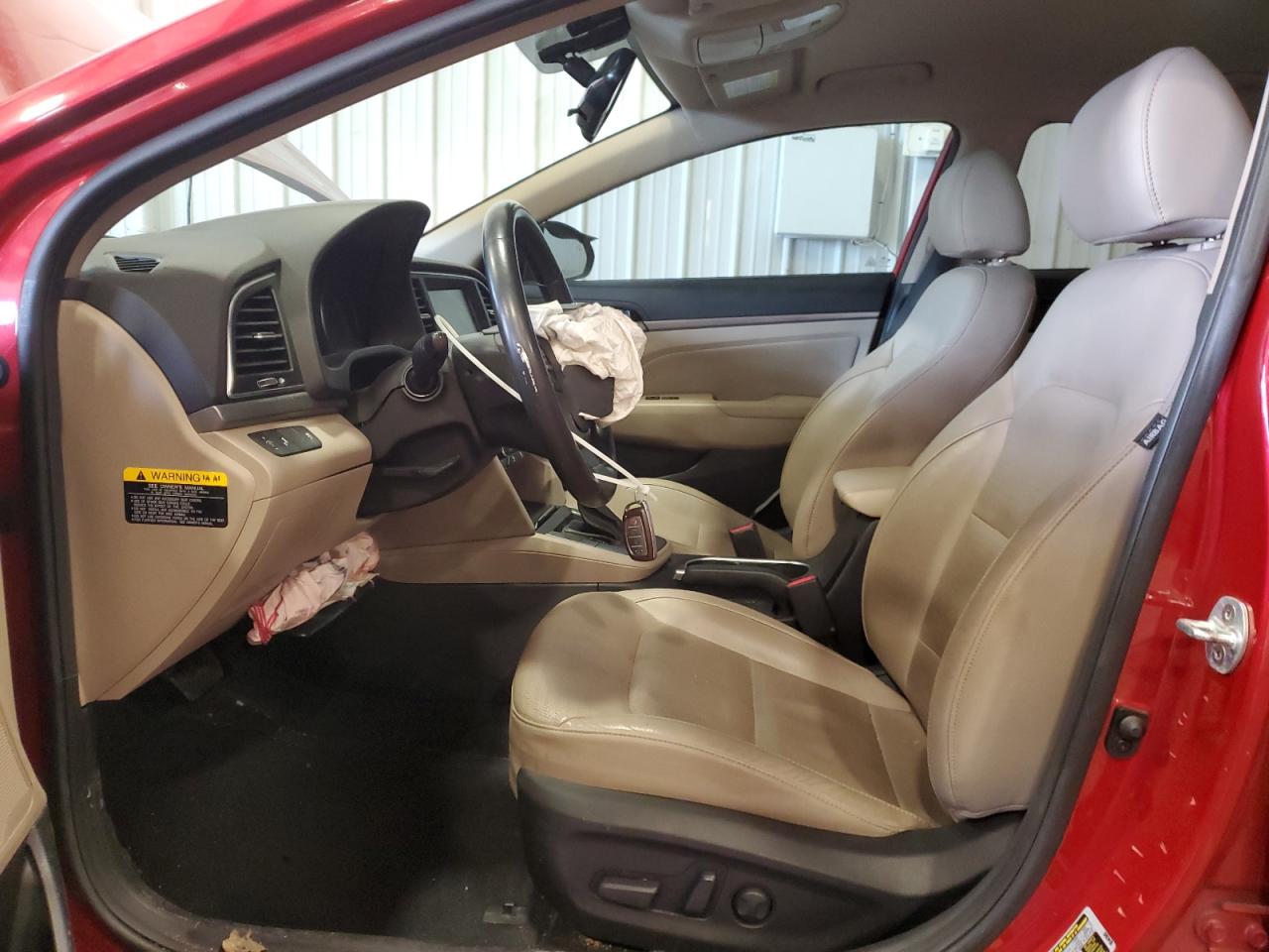 2017 Hyundai Elantra - Image 7