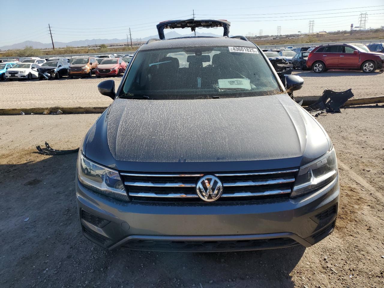 2020 Volkswagen Tiguan - Image 5