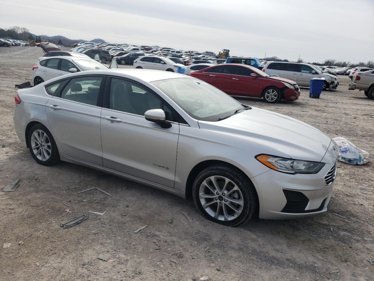 2019 Ford Fusion - Image 4