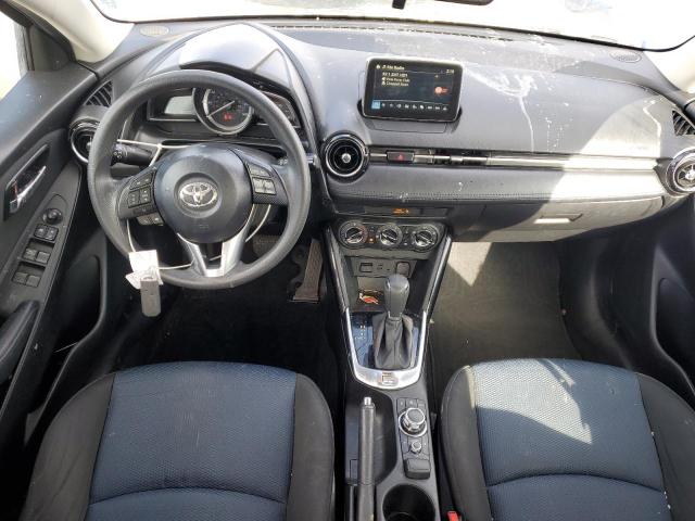  TOYOTA YARIS 2018 Blue
