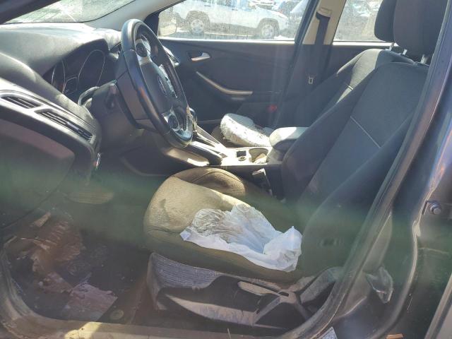 Sedans FORD FOCUS 2012 Szary