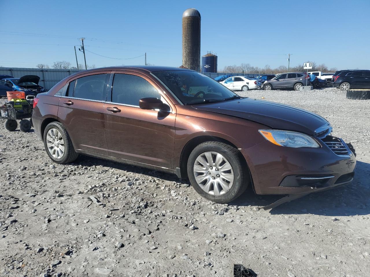 2013 Chrysler 200 - Image 4