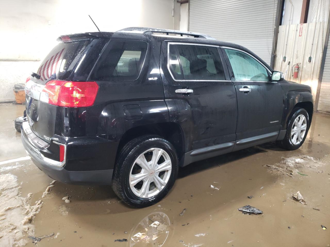 2017 GMC Terrain - Image 3
