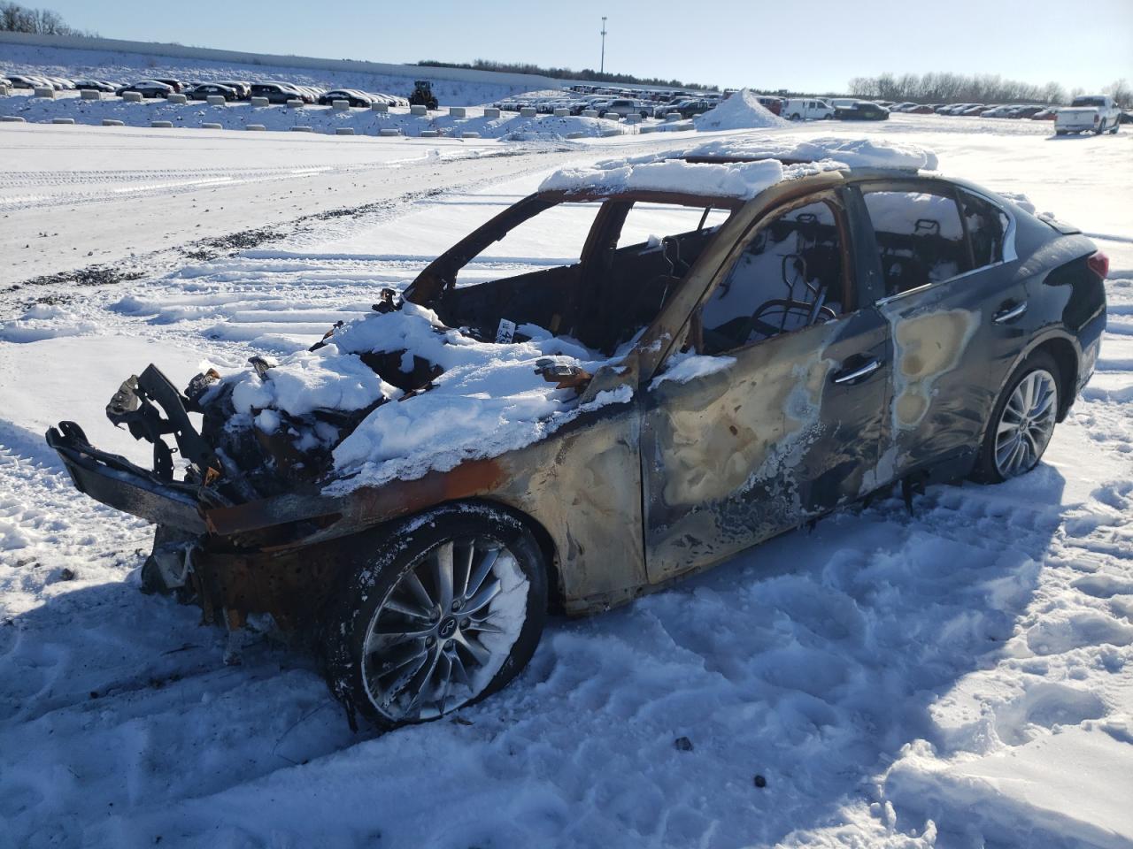 2018 Infiniti Q50 Luxe for Sale in Avon, MN - Burn
