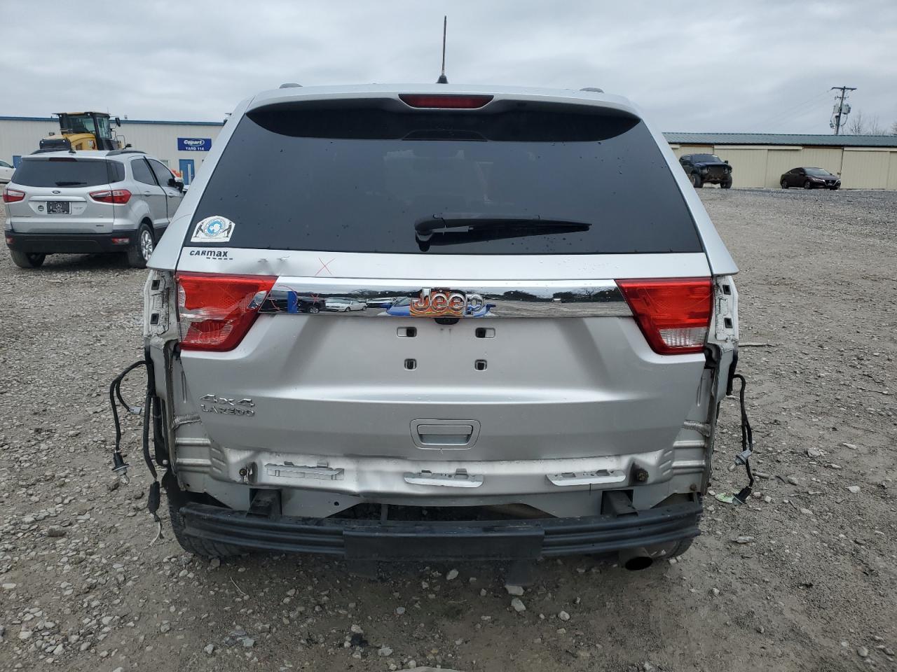 2013 Jeep Grand Cherokee - Image 6