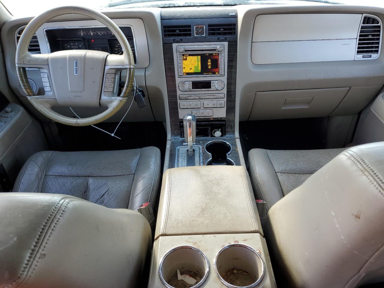2010 Lincoln Navigator VIN: 5LMJJ2J57AEJ01766 Lot: 46088765