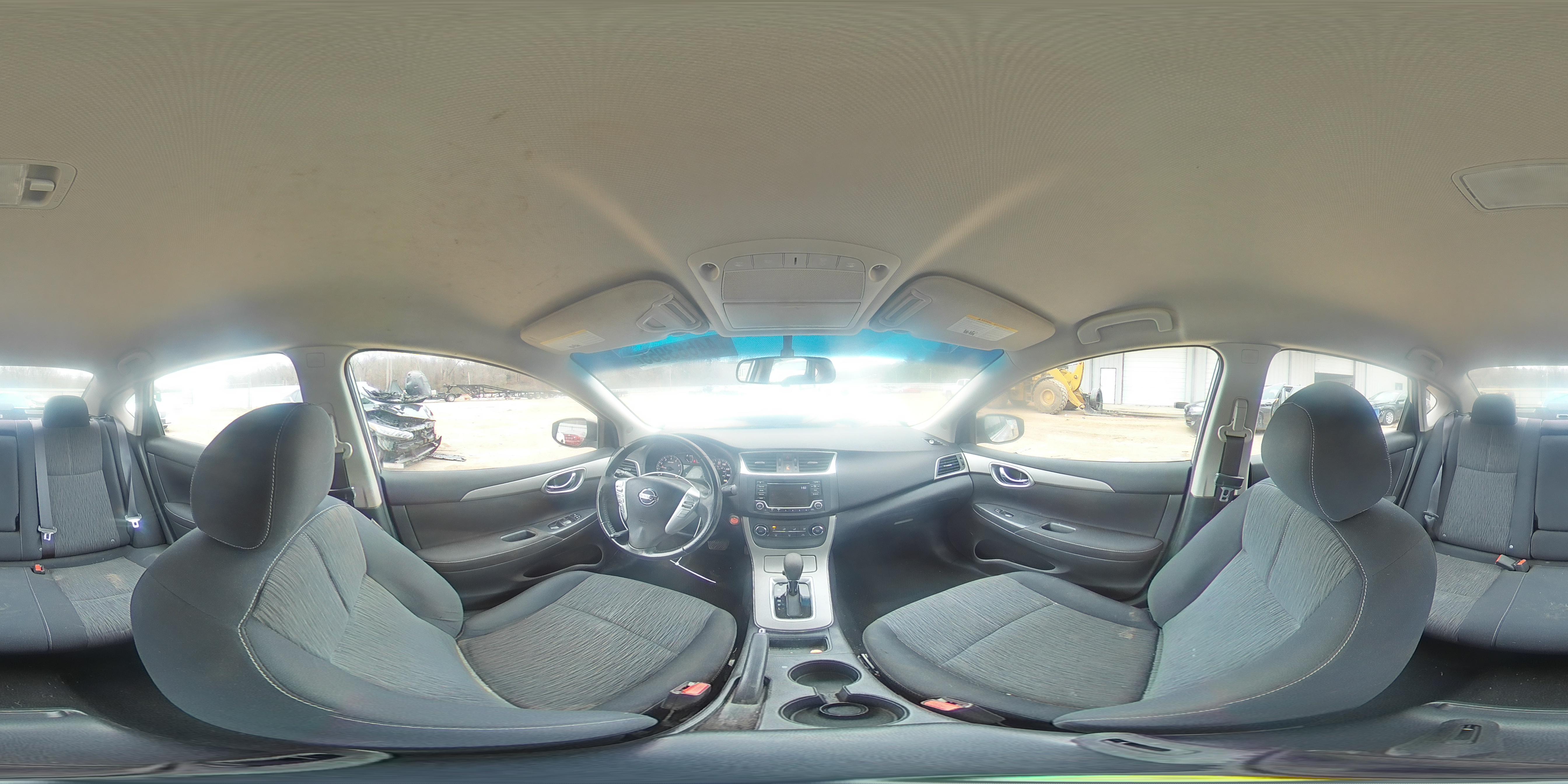 2015 Nissan Sentra - Image 13
