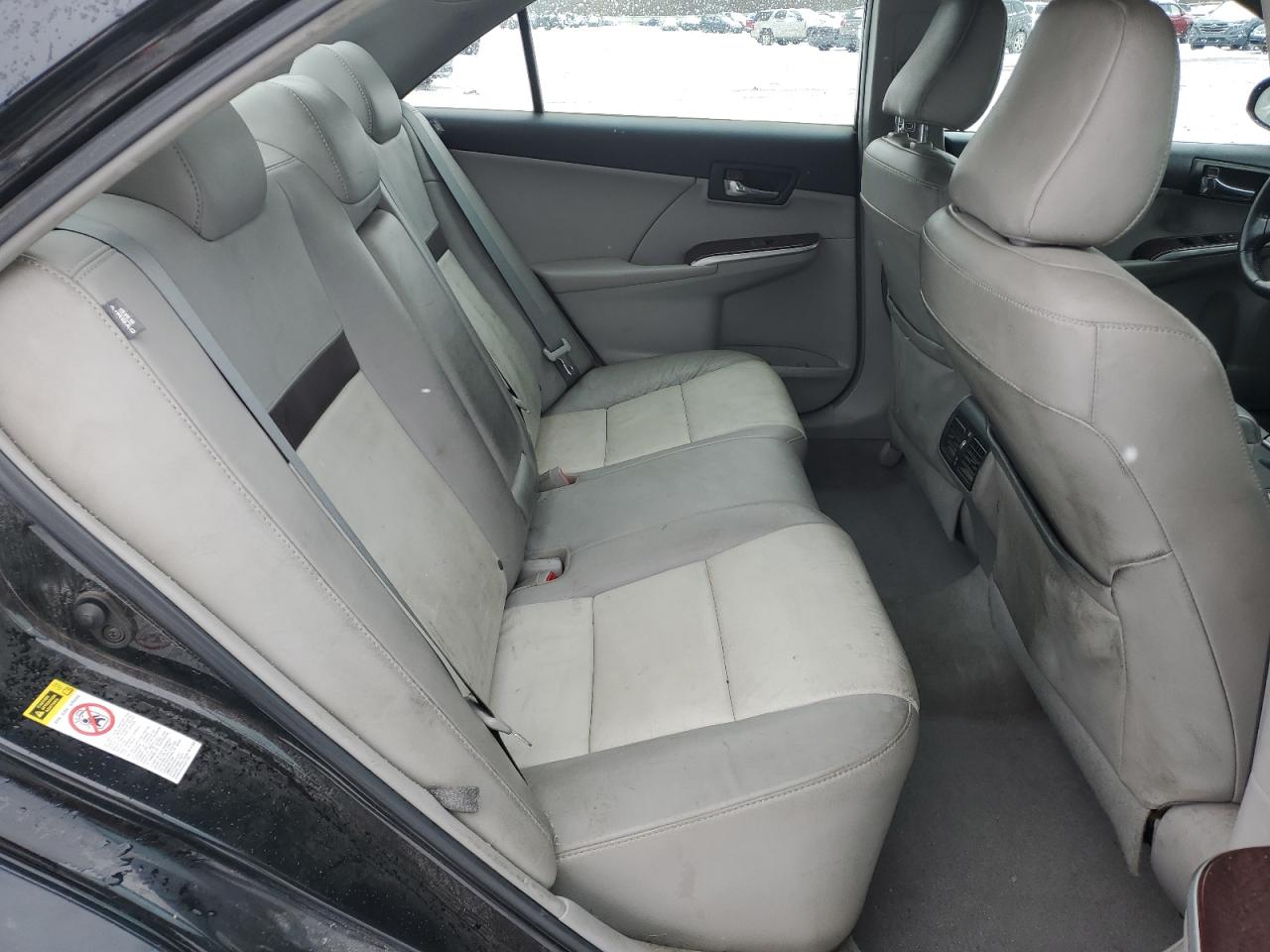 2012 Toyota Camry - Image 10