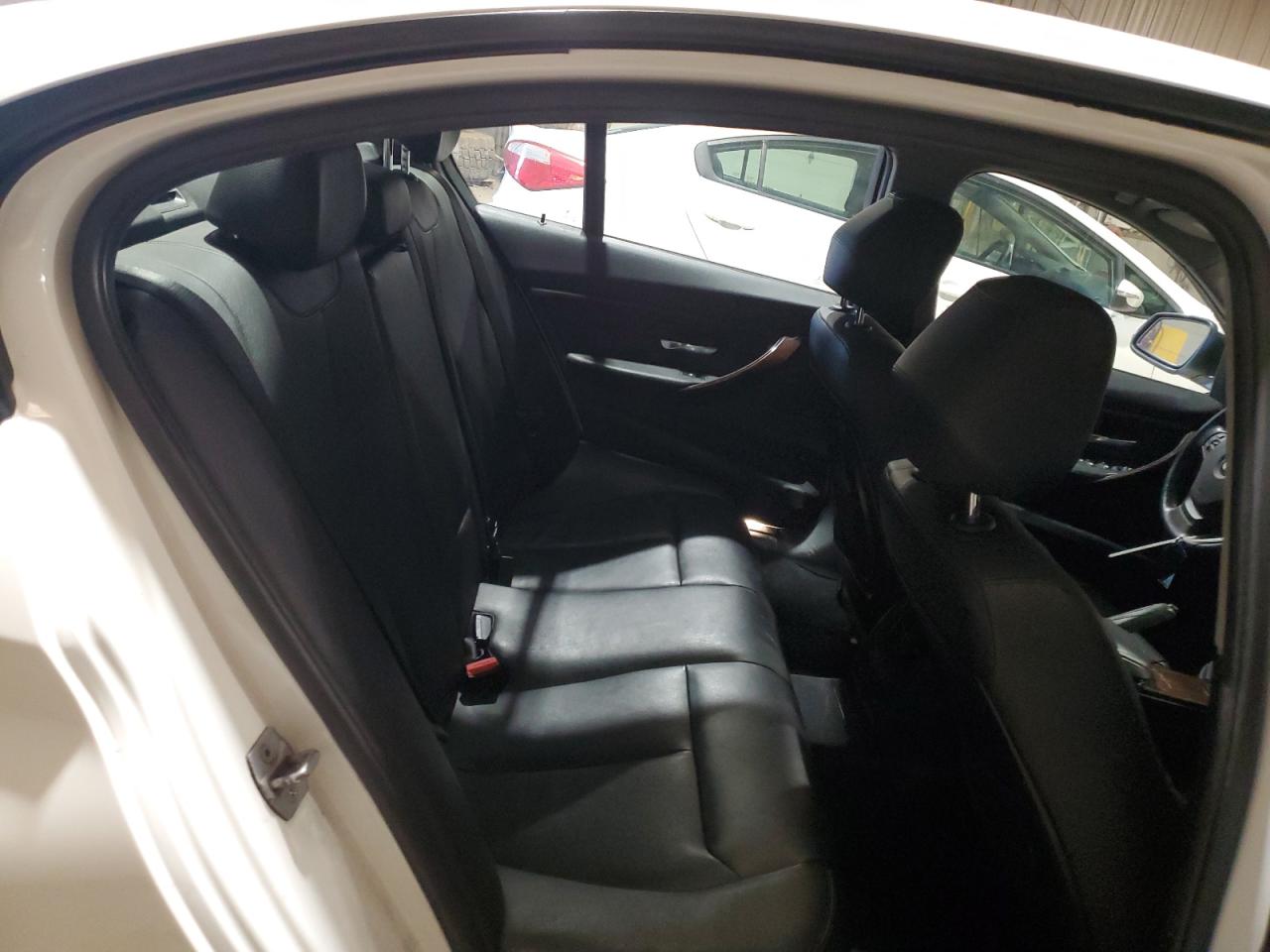 2015 BMW 3er - Image 10