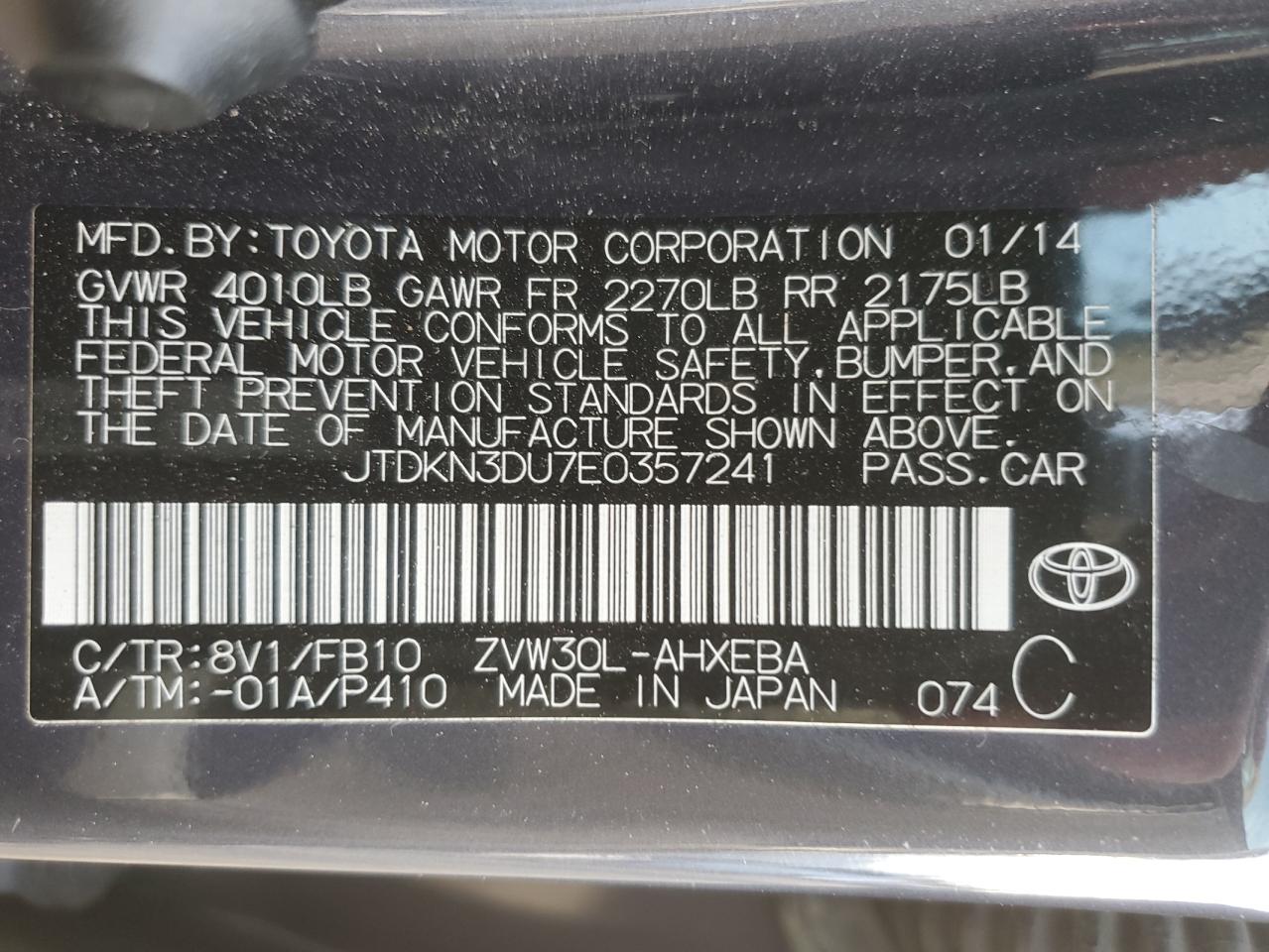 2014 Toyota Prius - Image 14