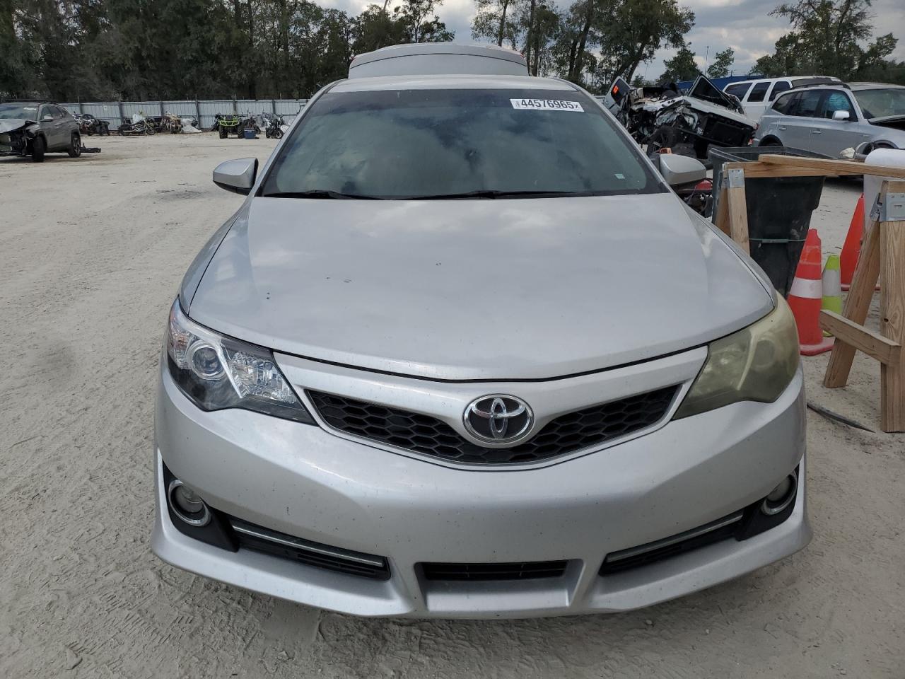 2014 Toyota Camry - Image 5