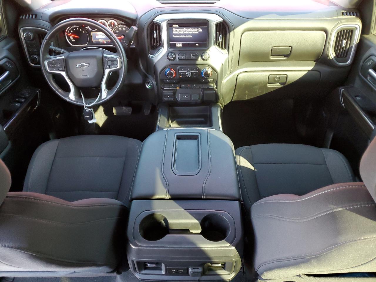 2019 Chevrolet Silverado - Image 8