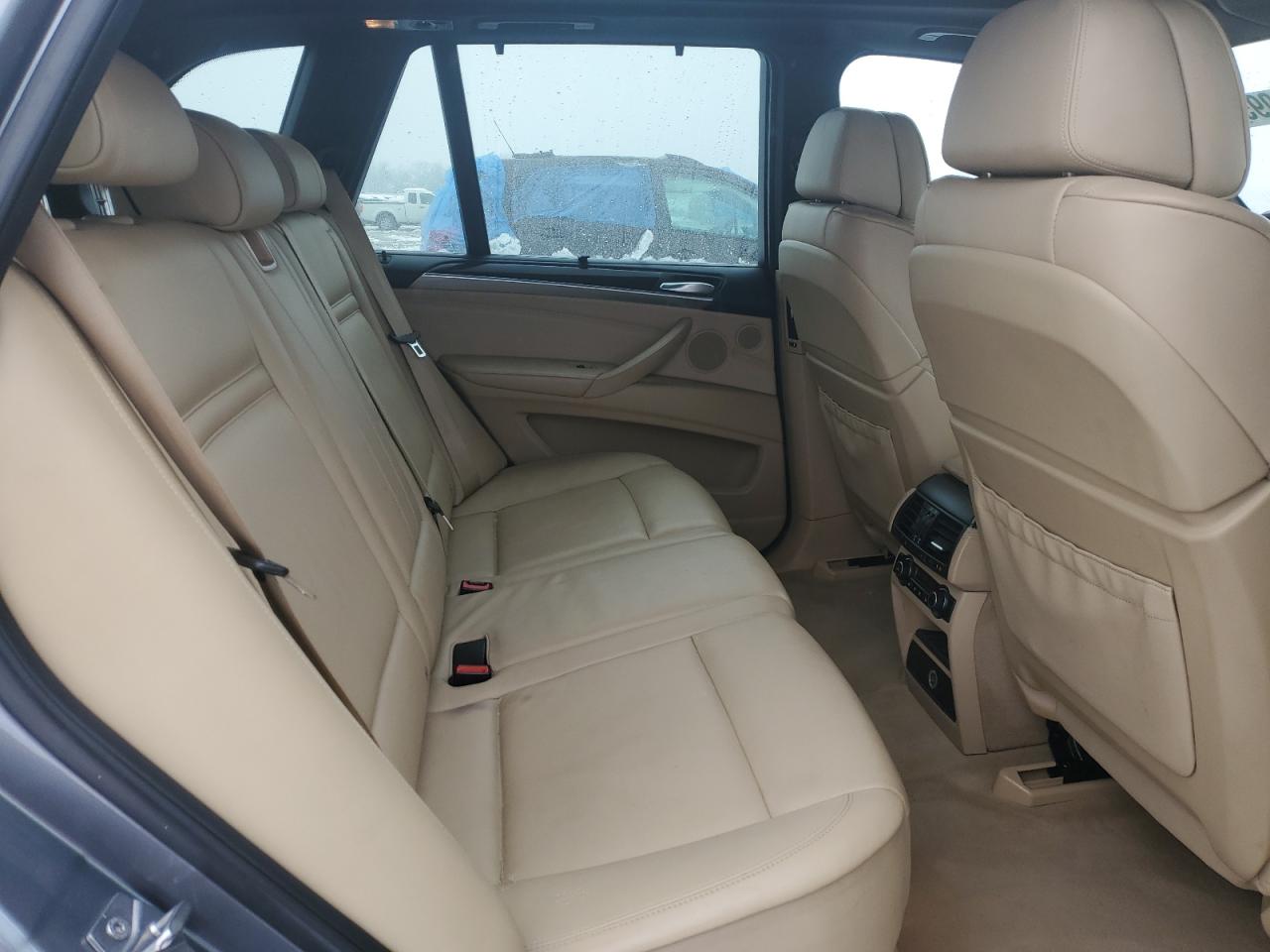 2011 BMW X5 - Image 11