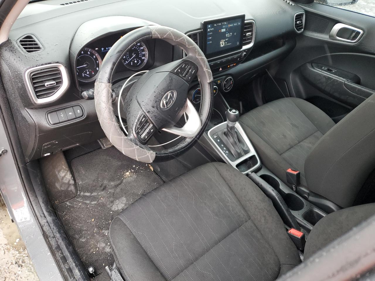 2021 Hyundai Venue - Image 8