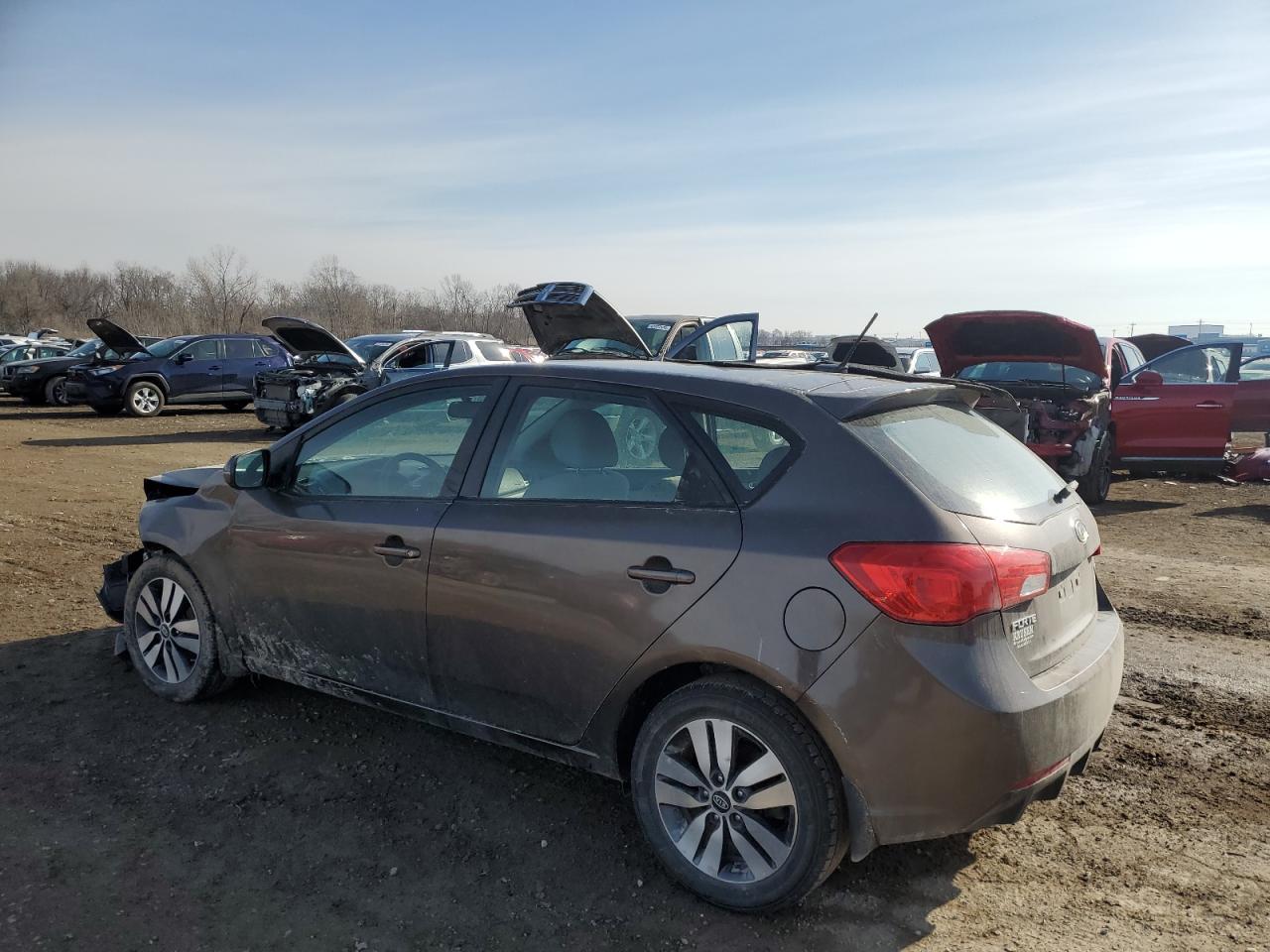 2013 Kia Forte - Image 2