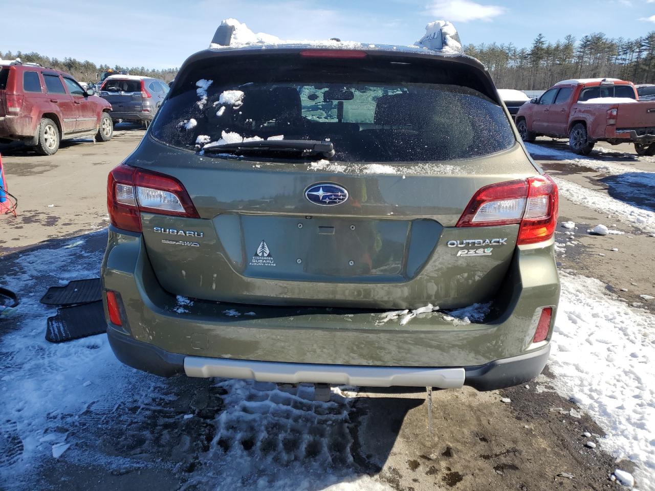 2015 Subaru Outback - Image 6