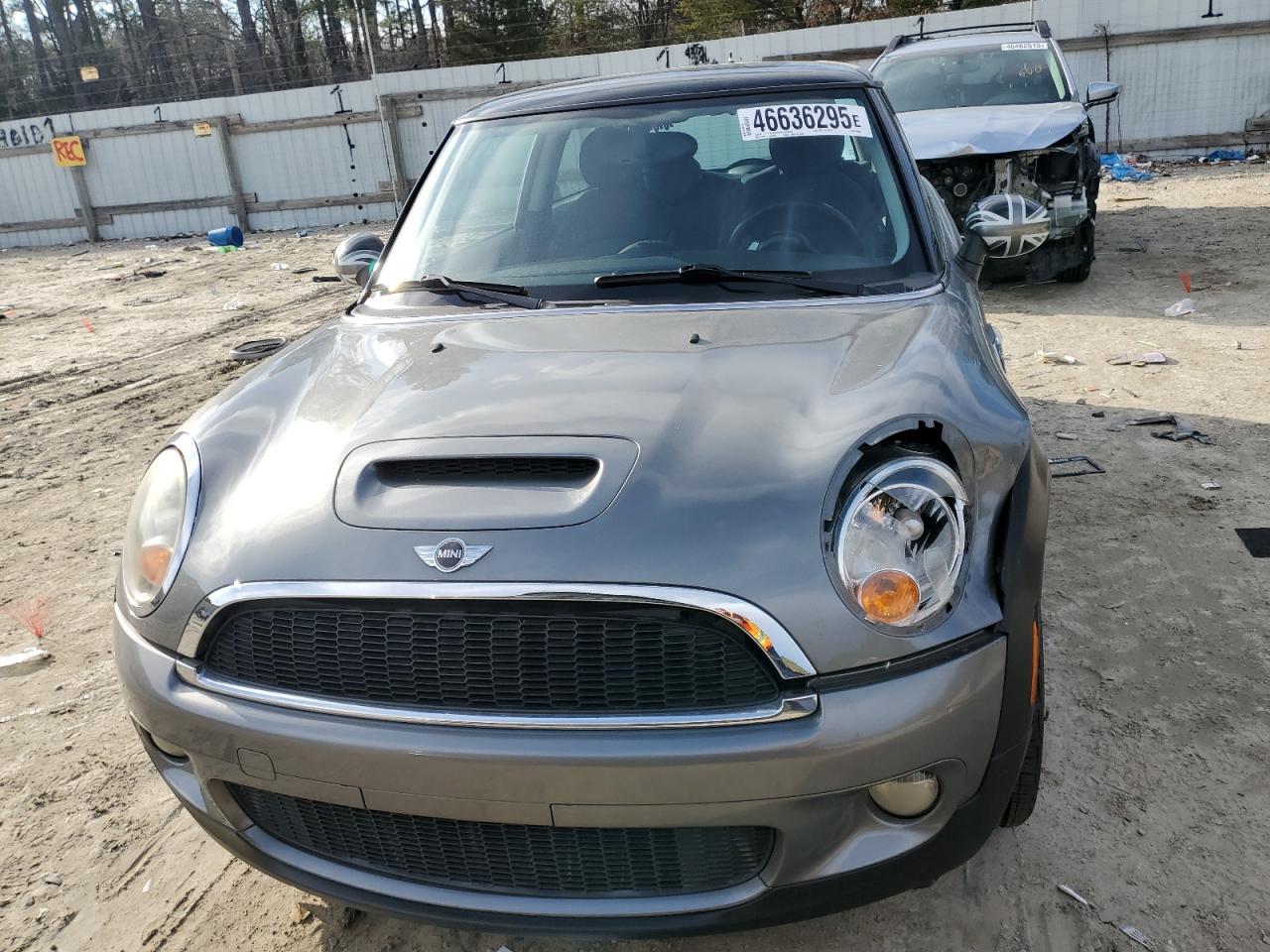 2009 MINI Cooper - Image 5