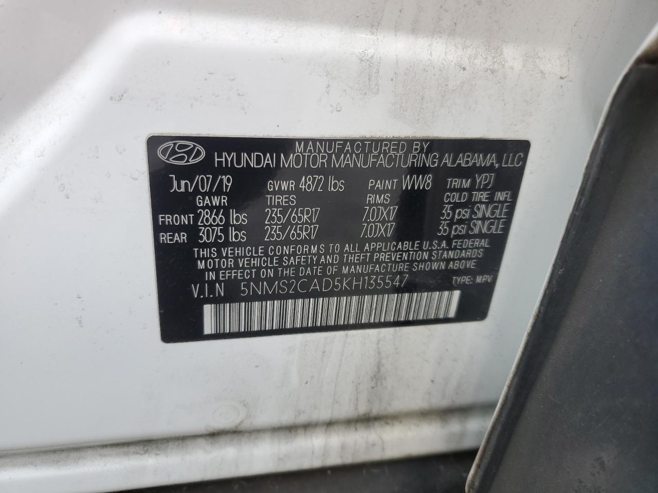 2019 Hyundai Santa Fe - Image 14