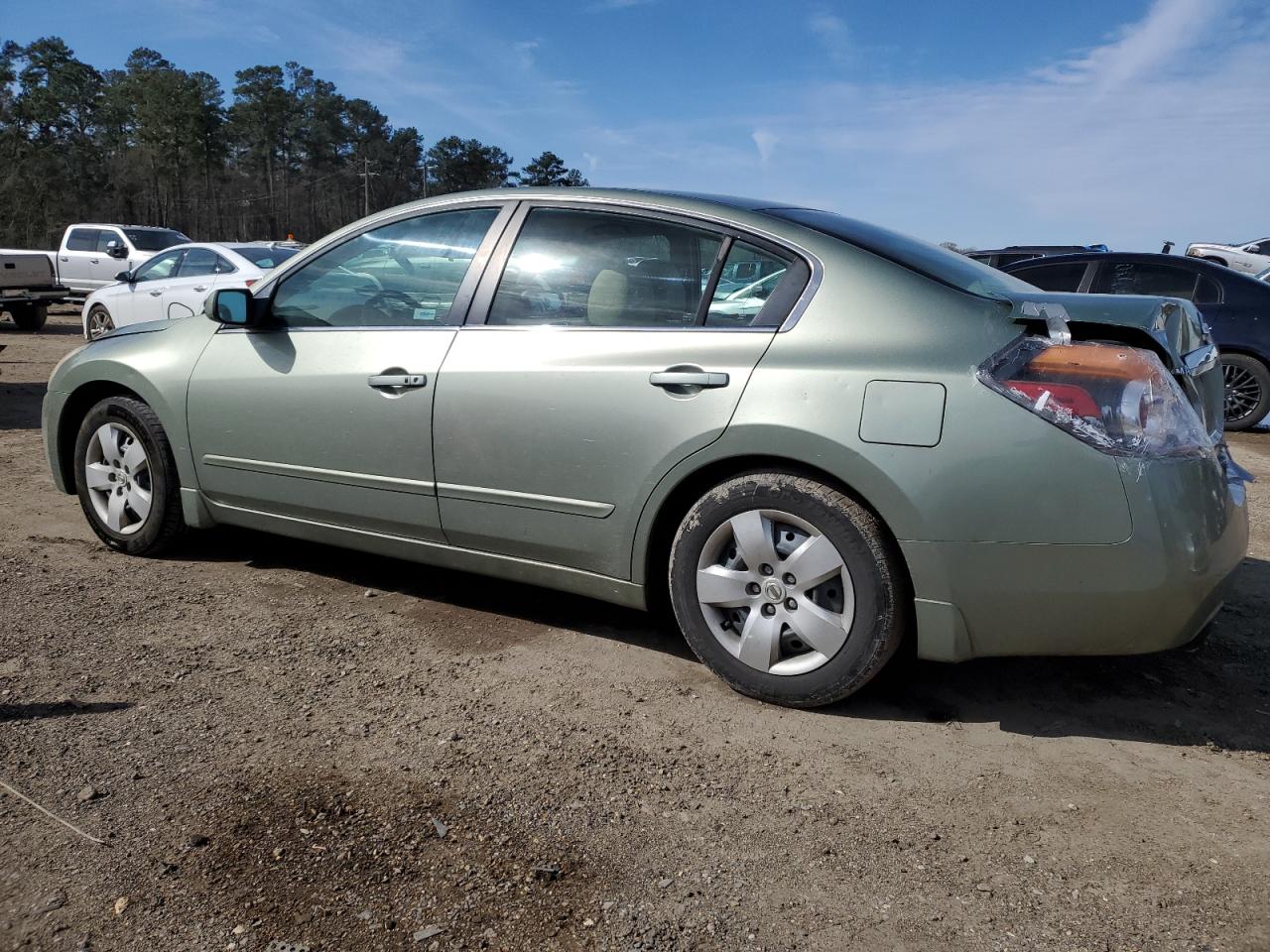 2007 Nissan Altima - Image 2