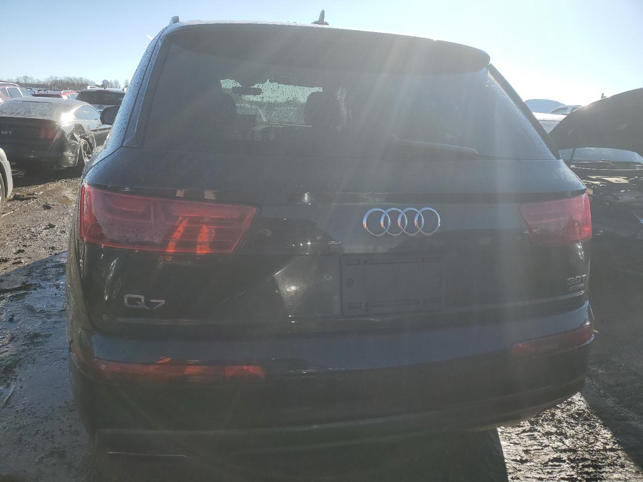 2017 Audi Q7 - Image 6