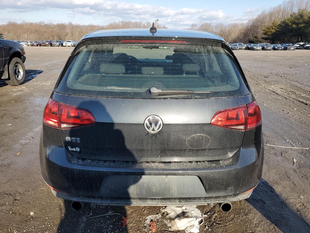 2015 Volkswagen GTI - Image 6