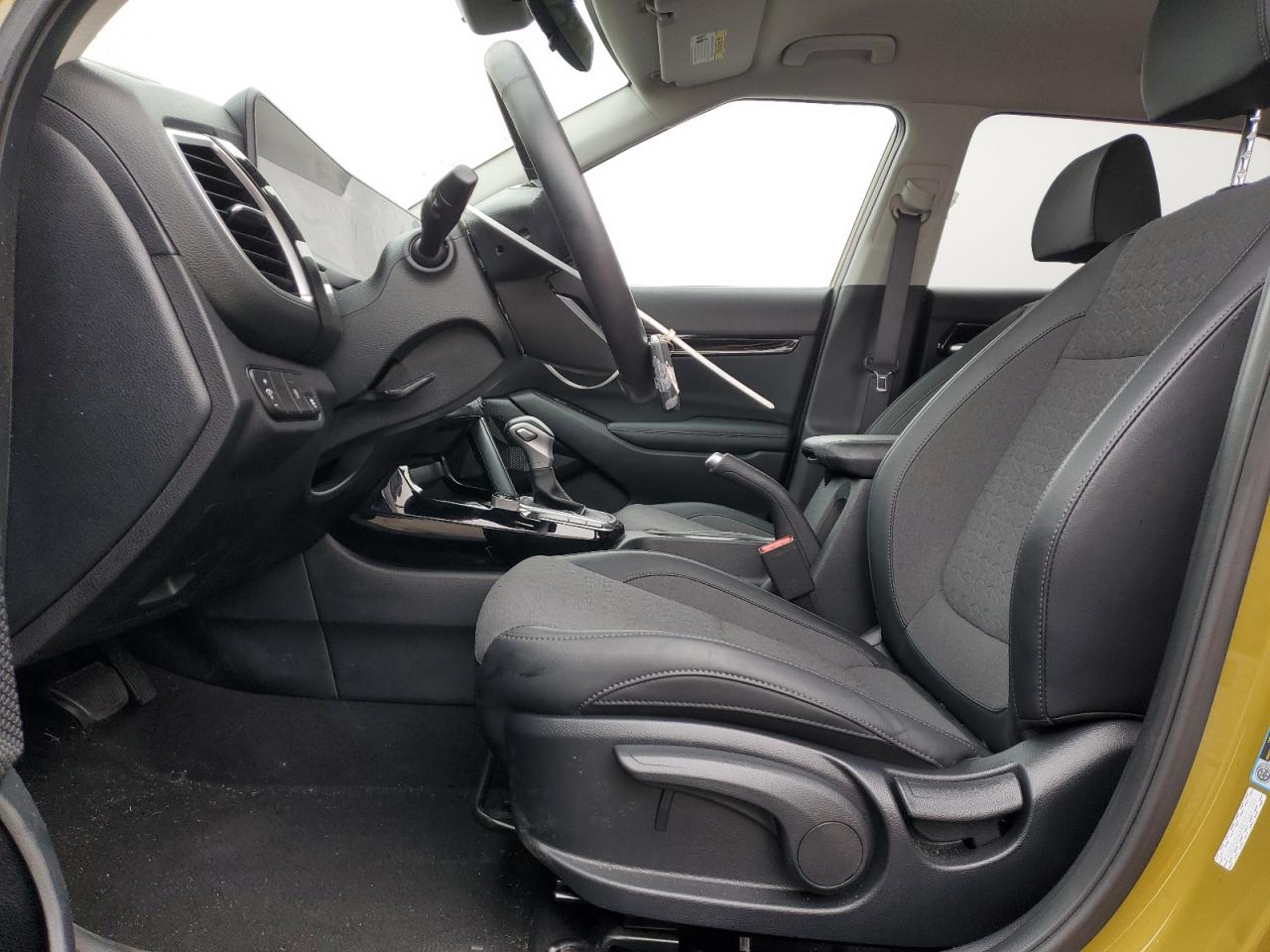 2024 Kia Seltos - Image 7