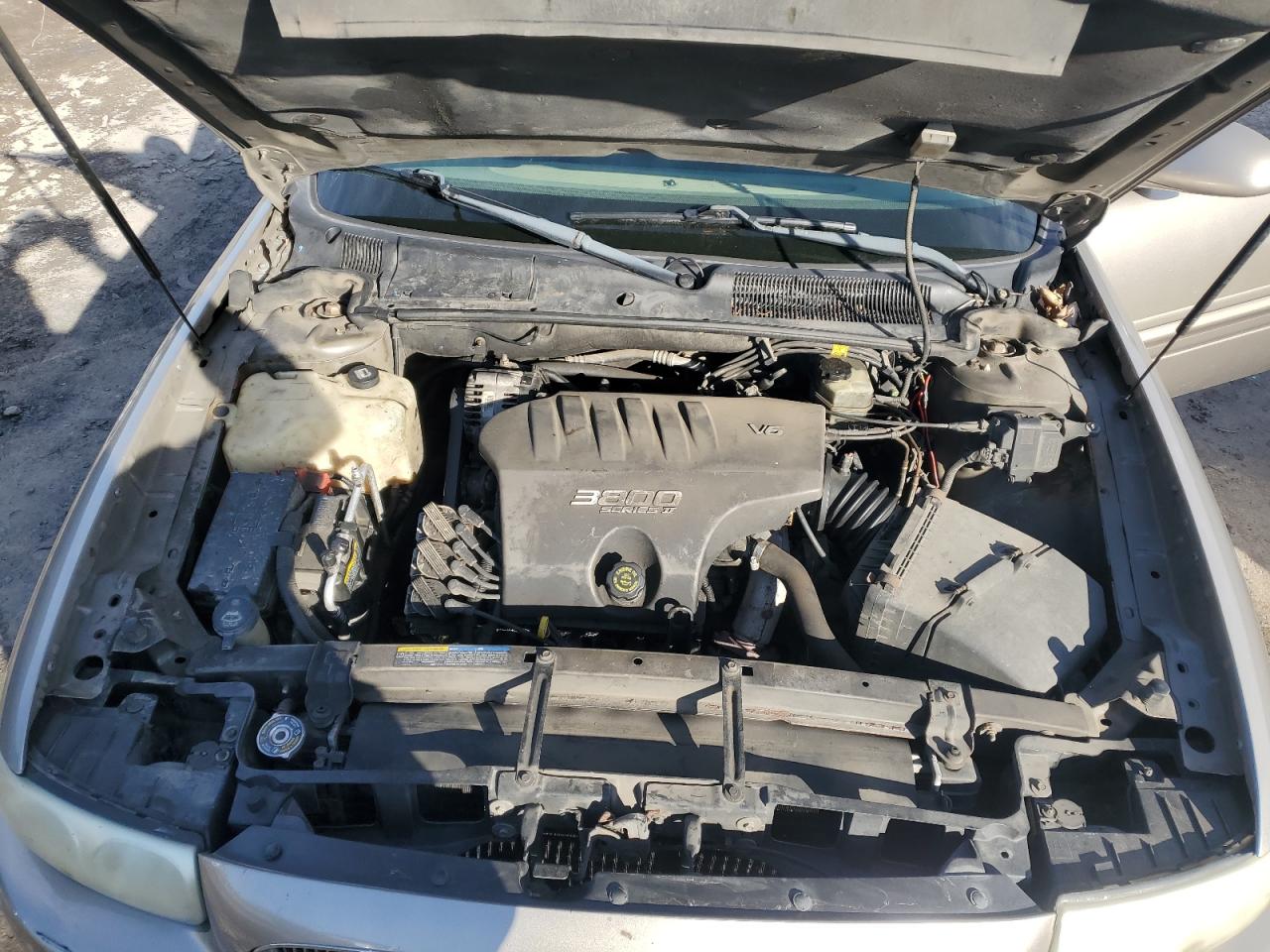 2002 Buick LeSabre - Image 11