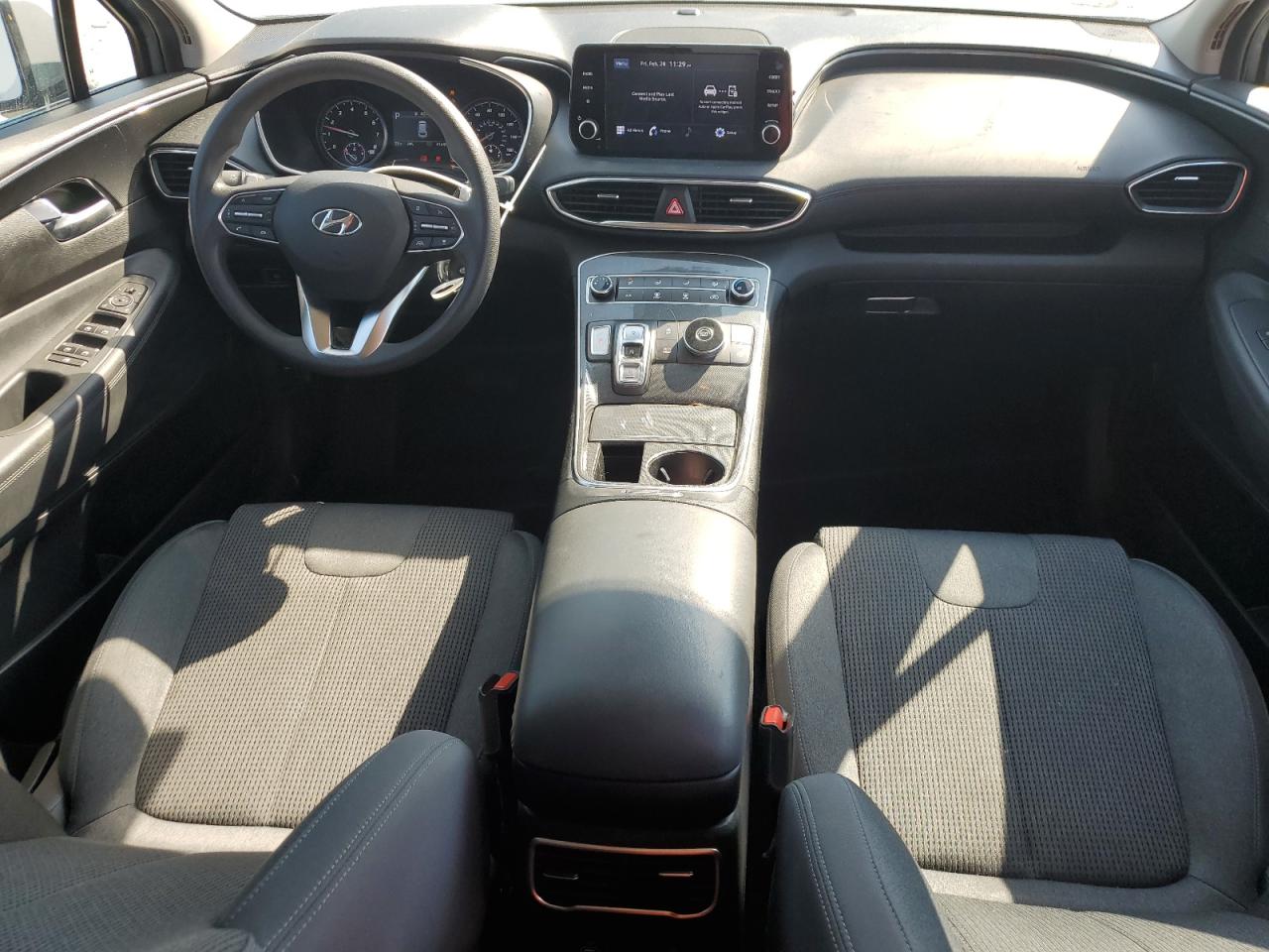 2021 Hyundai Santa Fe - Image 8
