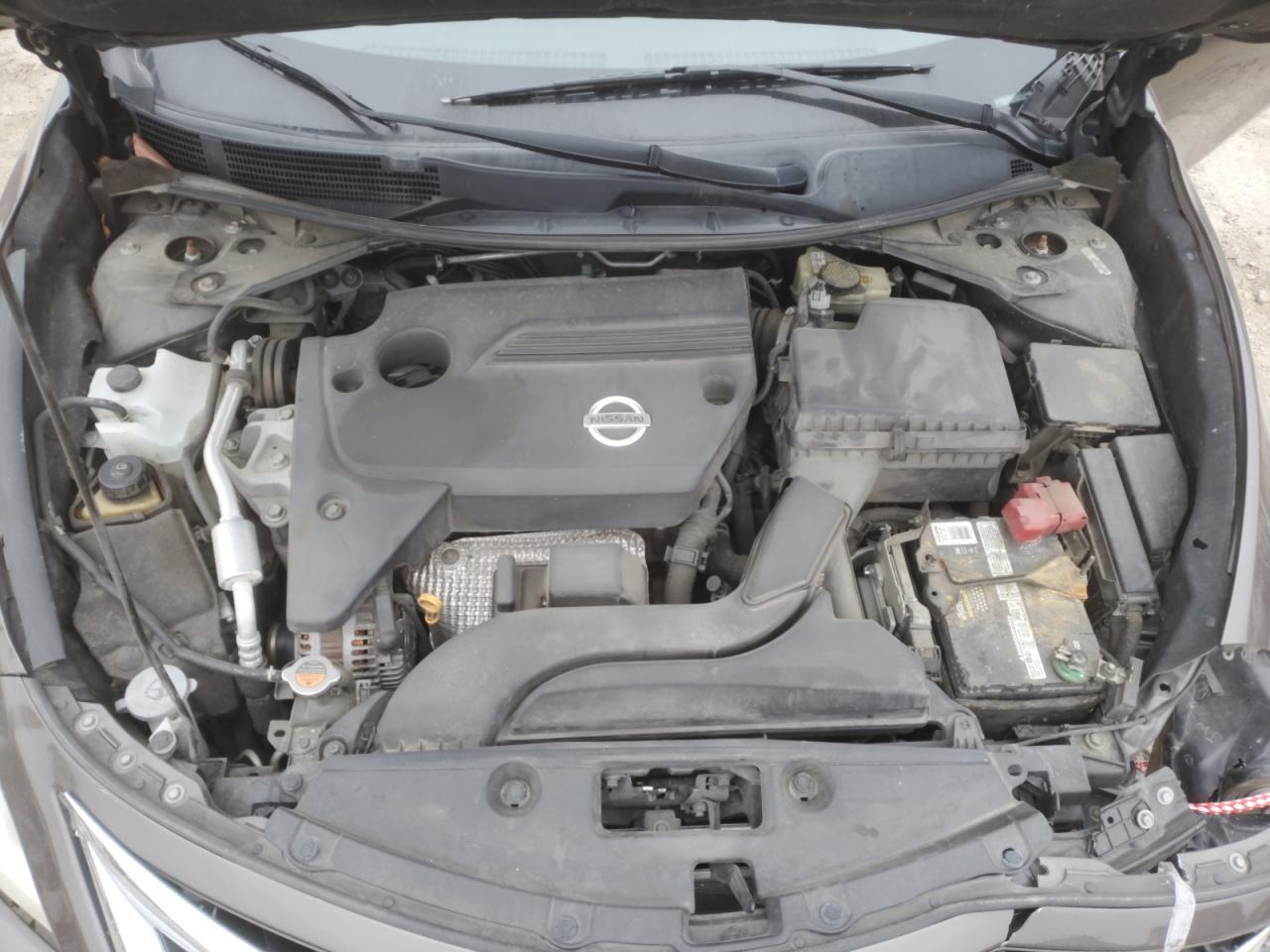 2015 Nissan Altima - Image 12