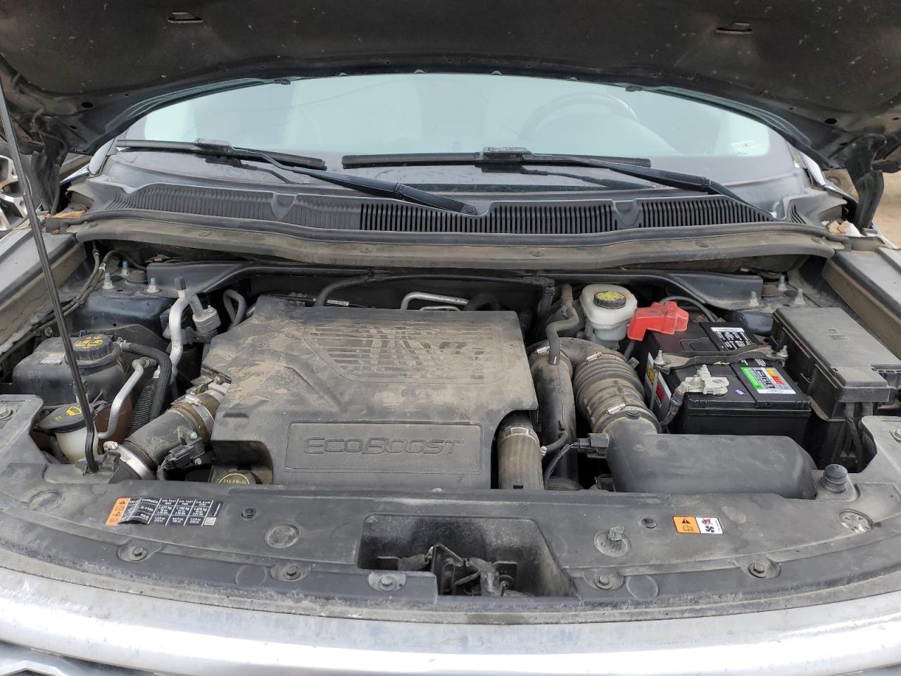 2016 Ford Explorer - Image 12