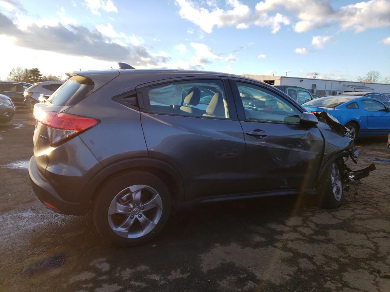 2022 Honda HR-V - Image 3