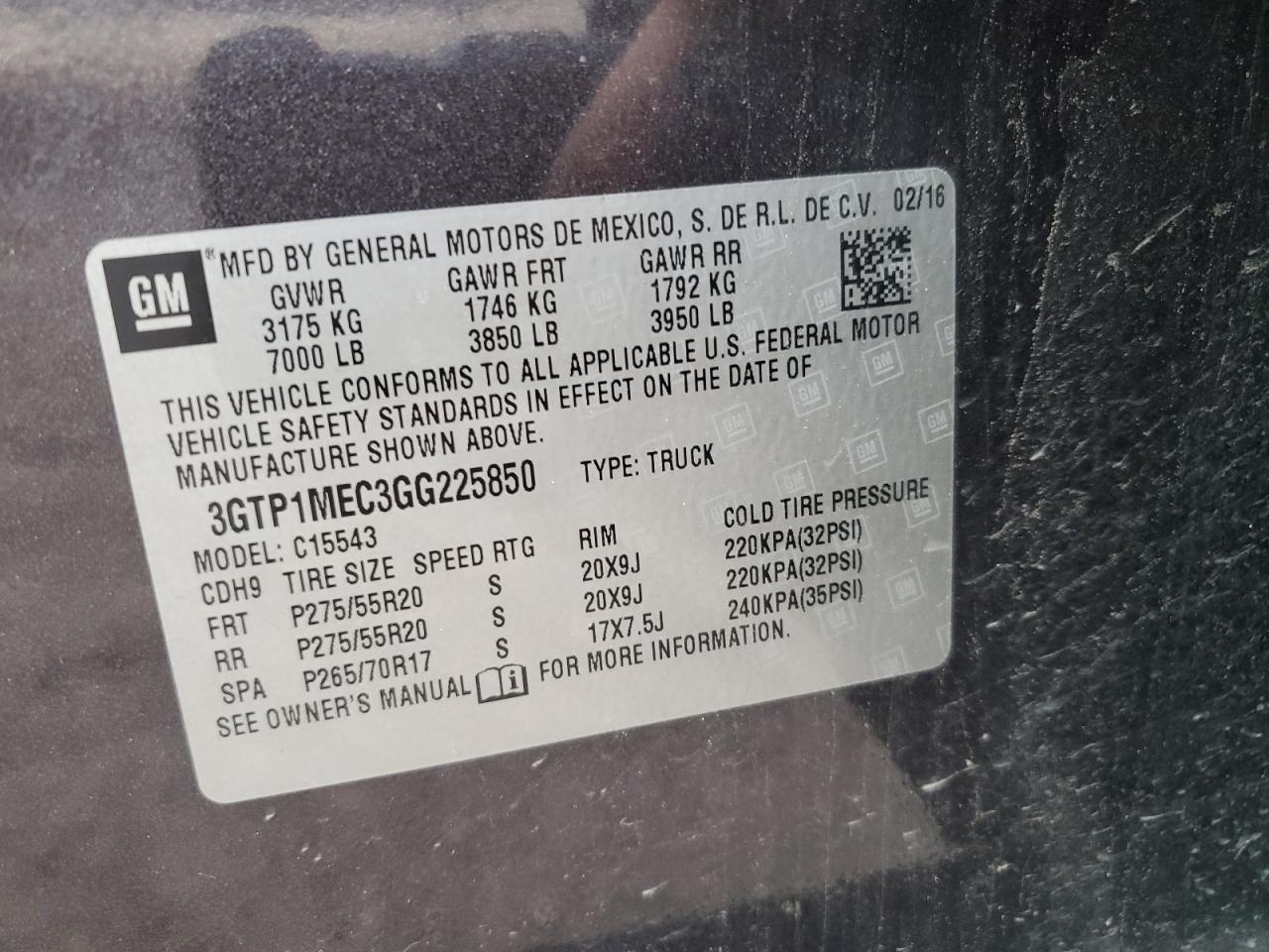 2016 GMC Sierra - Image 12