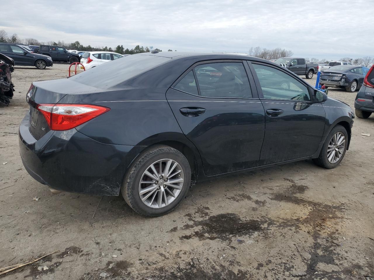 2015 Toyota Corolla - Image 3