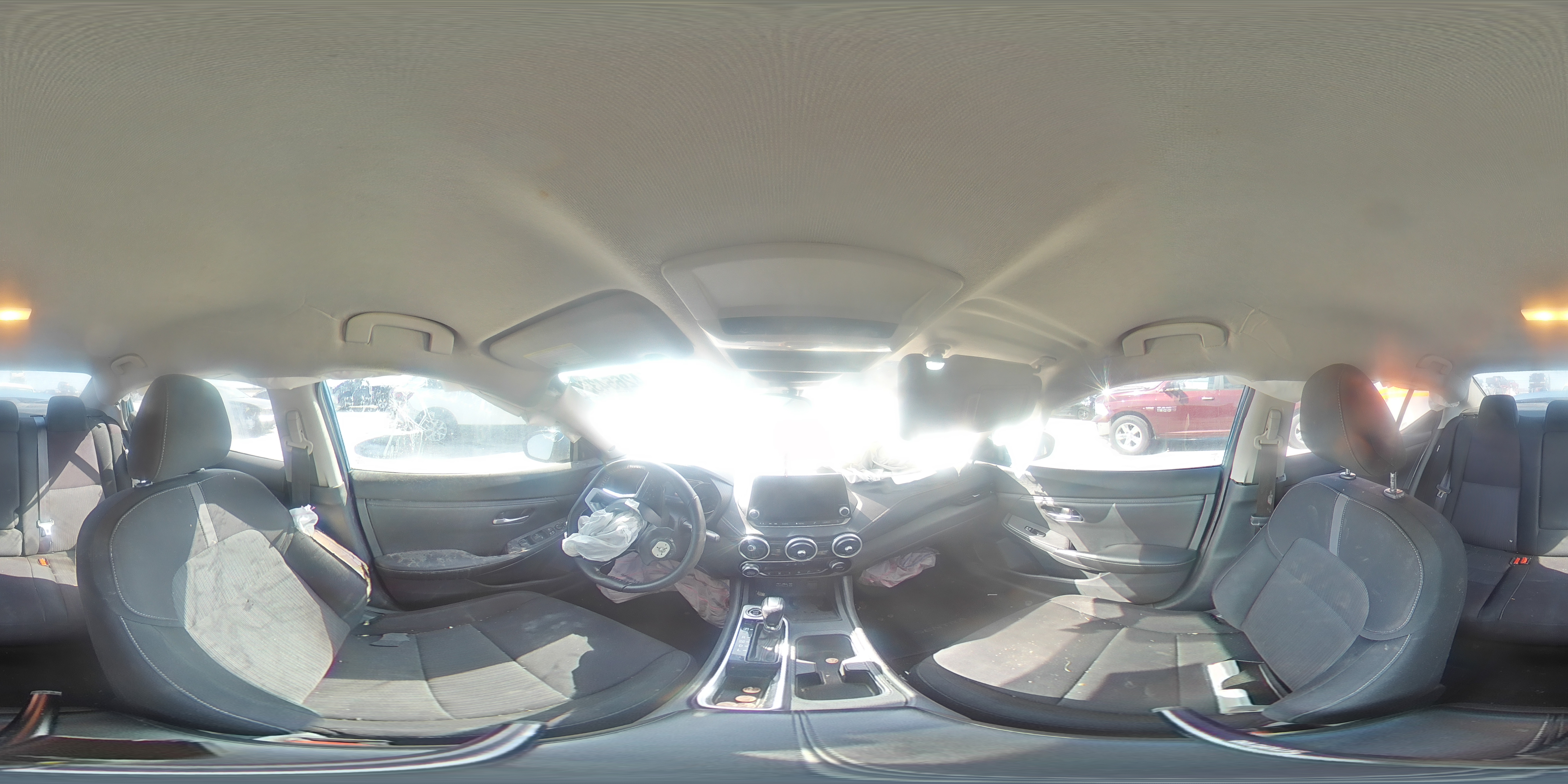 2022 Nissan Sentra - Image 12