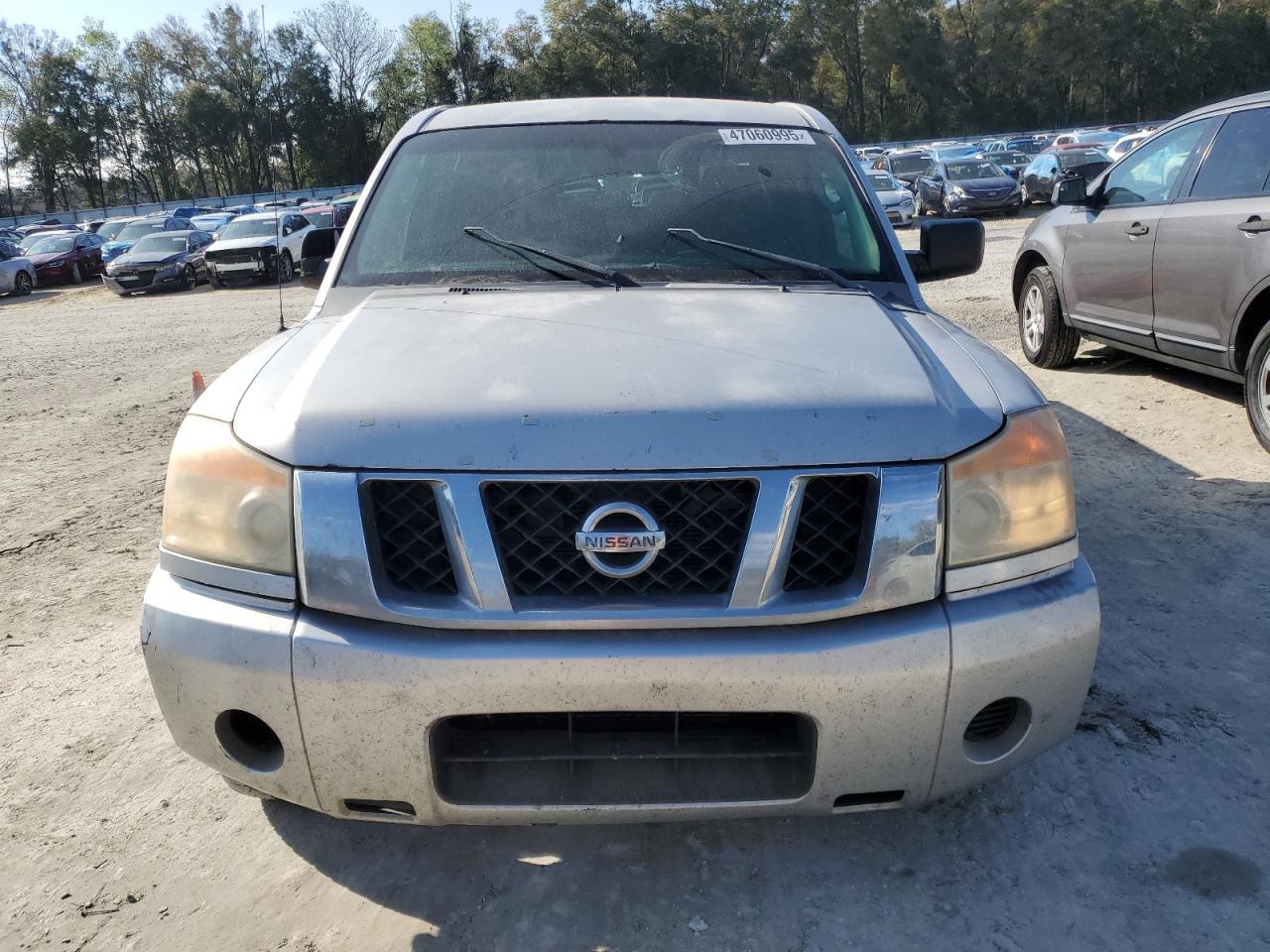 2009 Nissan Titan - Image 5