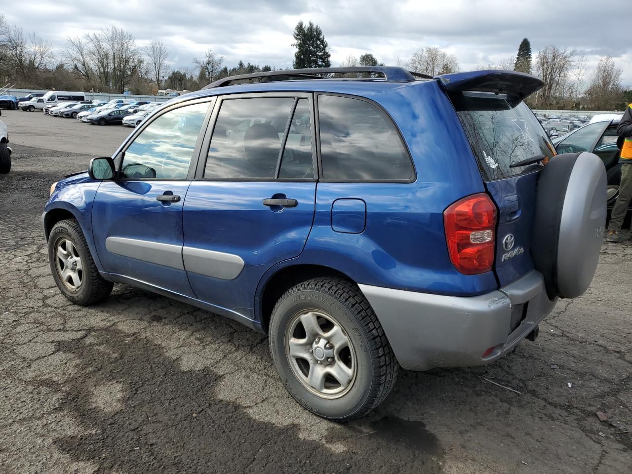 2005 Toyota RAV 4 - Image 2