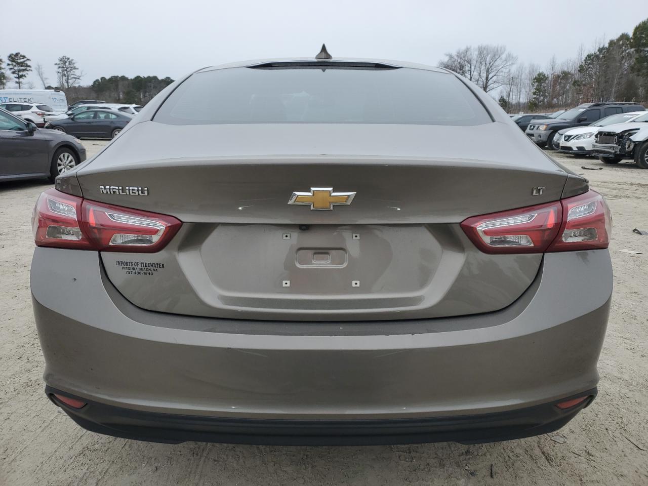 2020 Chevrolet Malibu - Image 6