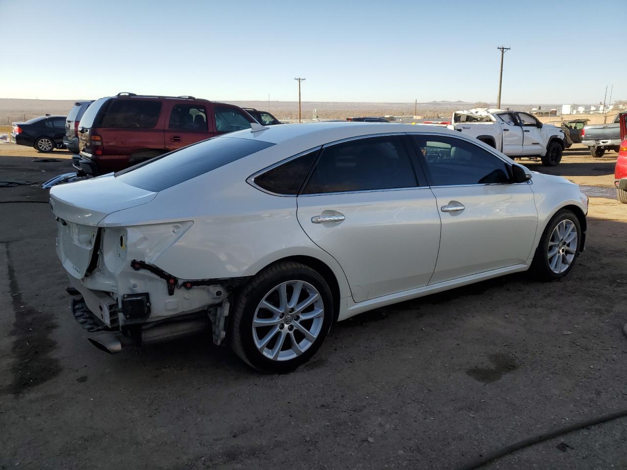 2014 Toyota Avalon - Image 3