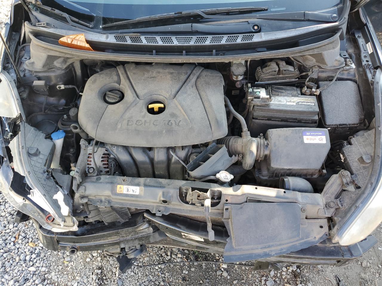 2013 Hyundai Elantra - Image 11