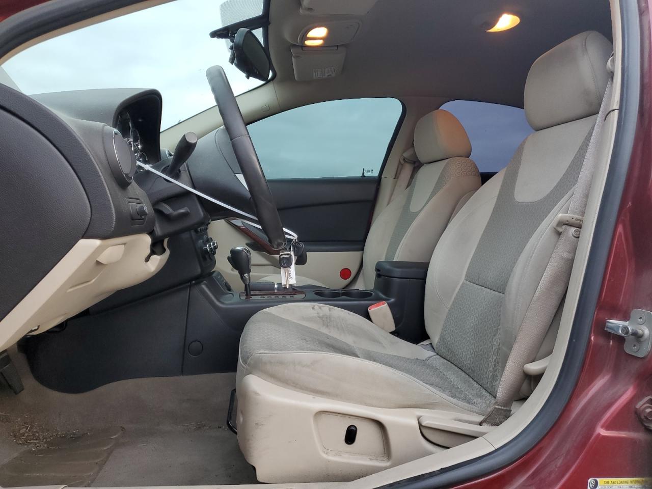 2008 Pontiac G6 - Image 7