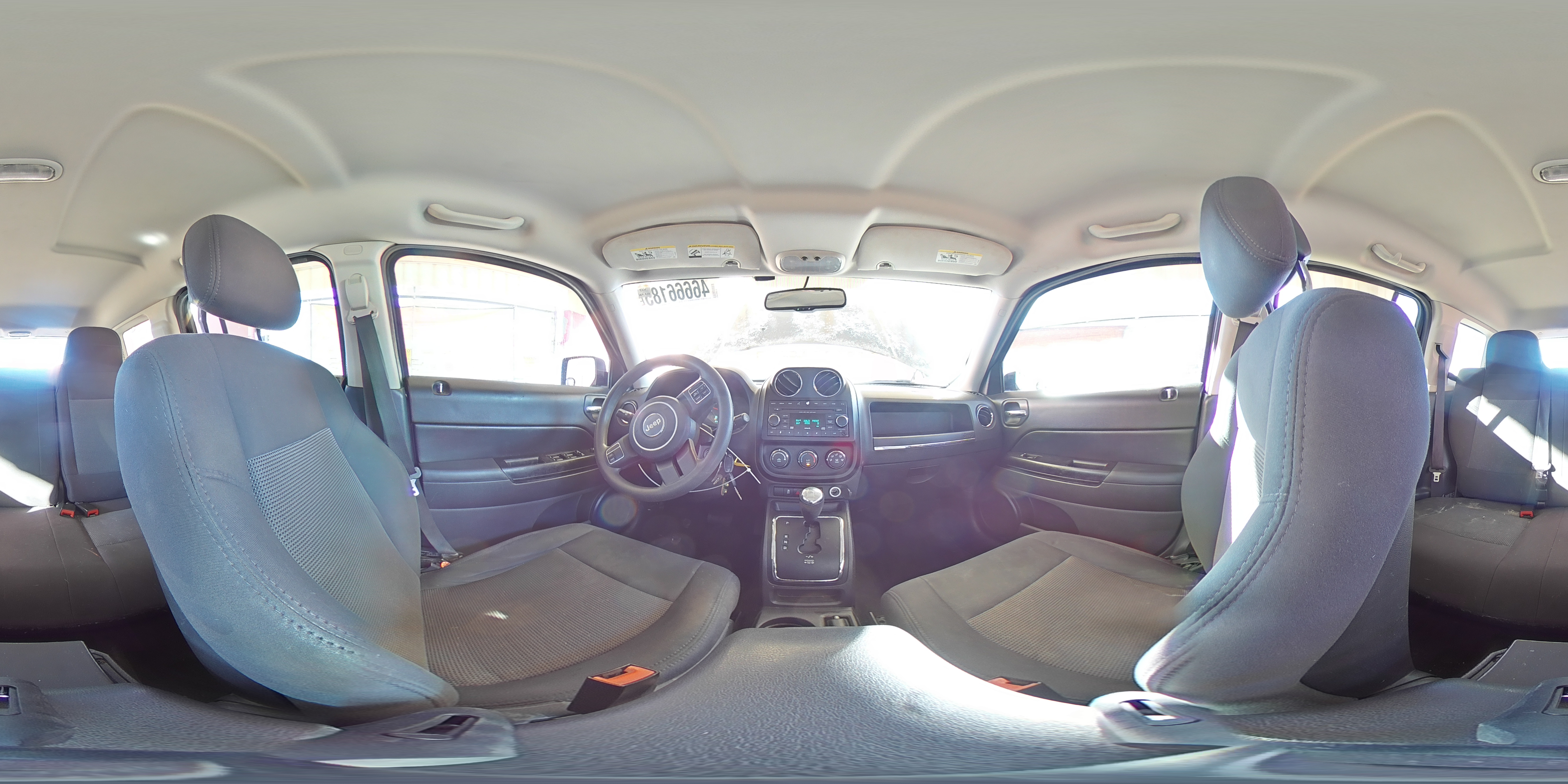 2012 Jeep Liberty (Patriot) - Image 14