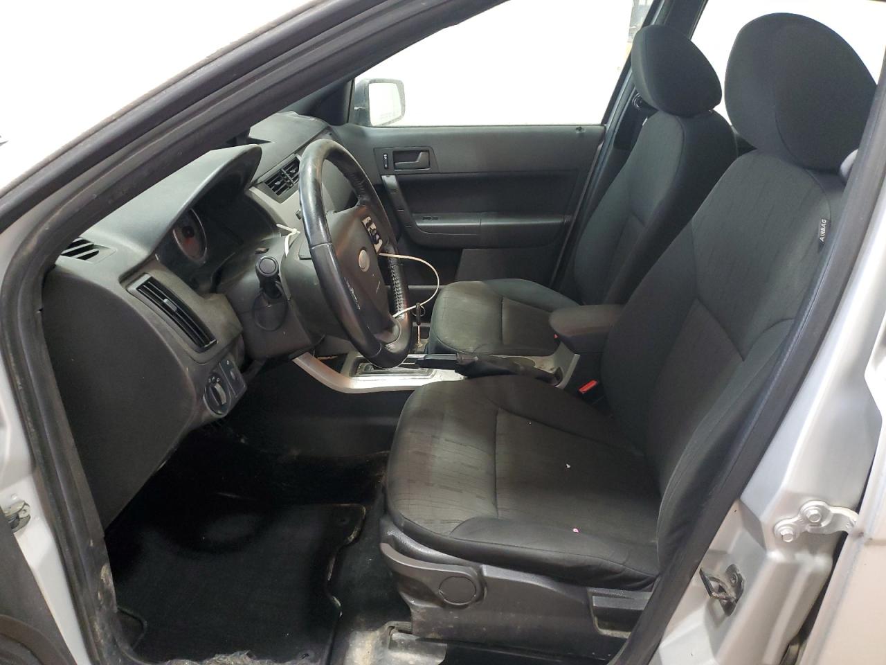 2010 Ford Focus - Image 7