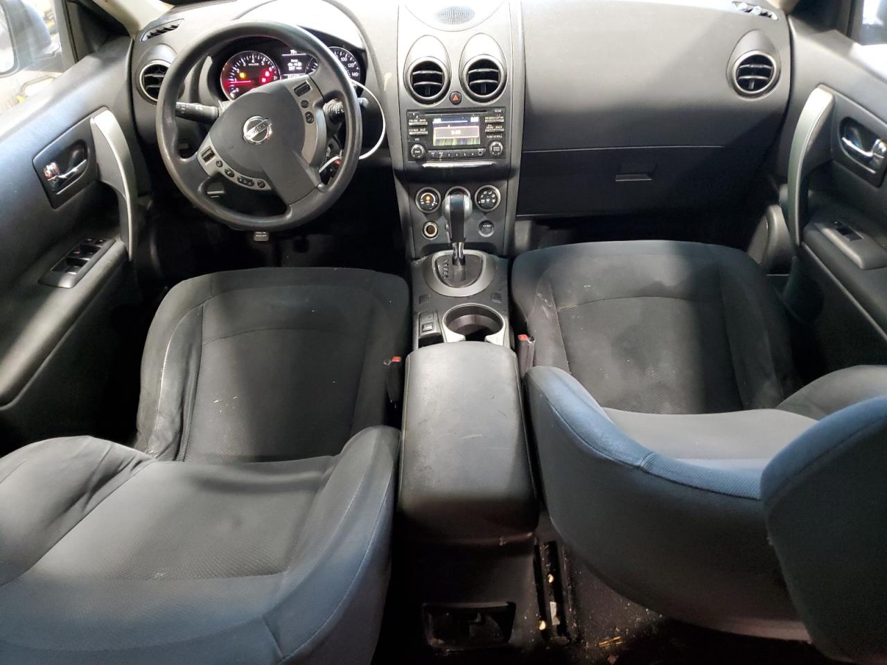 2014 Nissan Rogue - Image 8