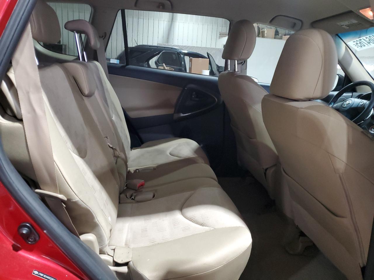 2010 Toyota RAV 4 - Image 11