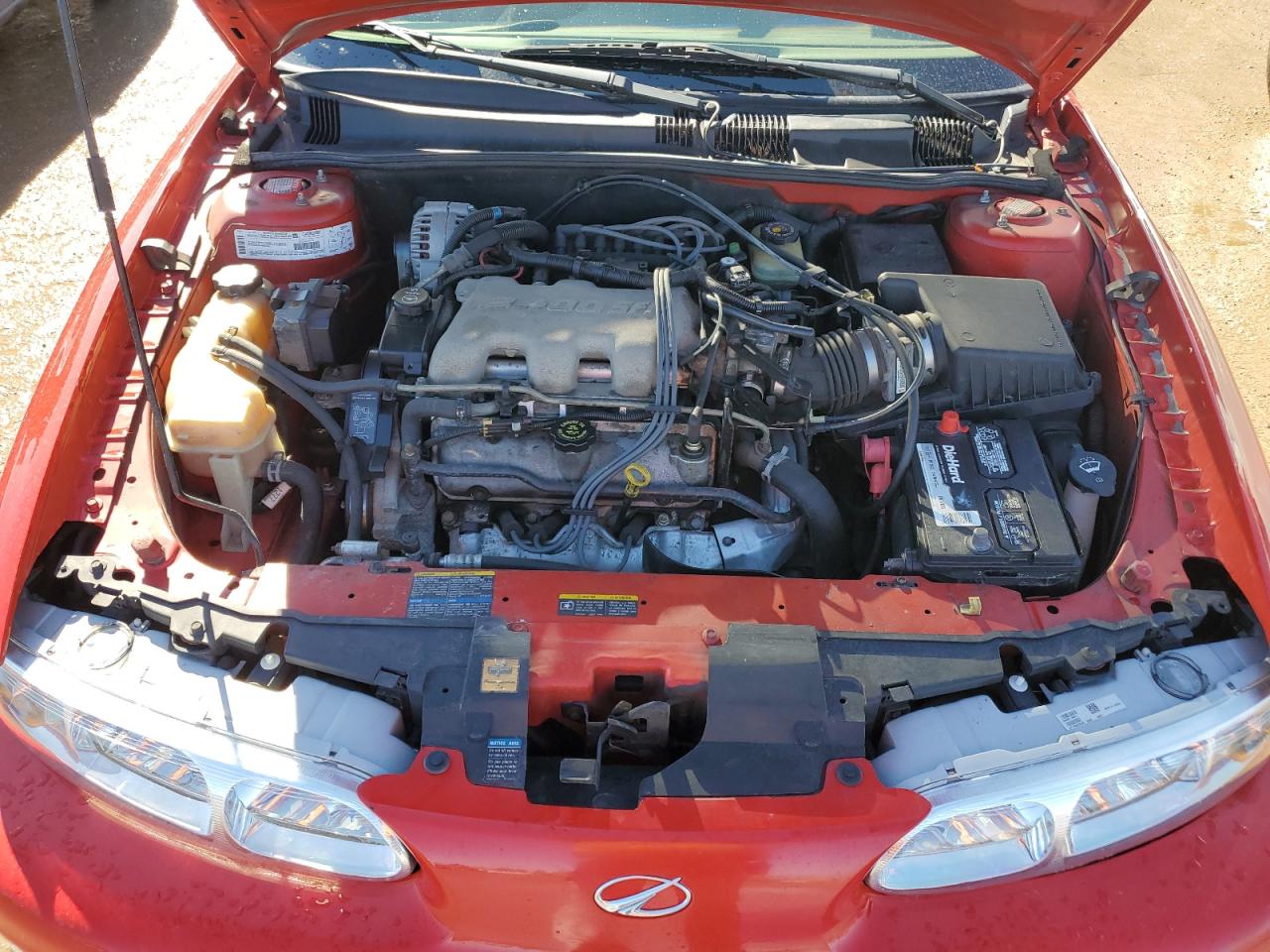 2002 Oldsmobile Alero - Image 11