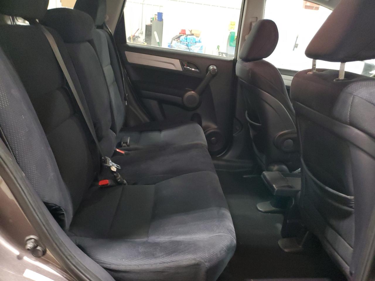 2011 Honda CR-V - Image 11